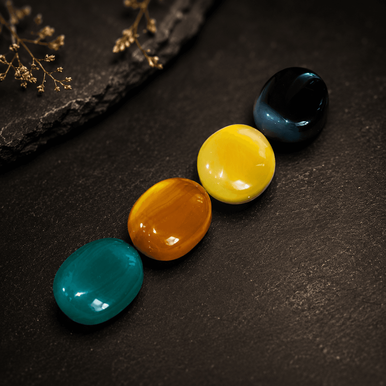 ROUND CABOCHON AQEEQ GEMSTONE